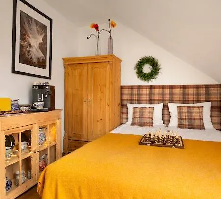 Apartamenty U Harrego I Przy Stawie Spa Z Klimatyzacja, Balia, Sauna, Ogrodem I Parkingiem Kudowa Zdroj Exterior photo