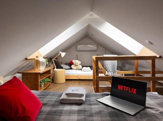 Apartment U Harrego I Przy Stawie Z Klimatyzacja, Balia, Sauna, Ogrodem I Parkingiem Kudowa Zdroj